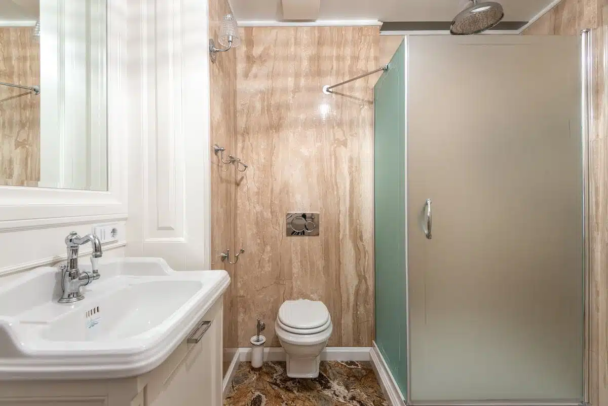 petite salle de bains